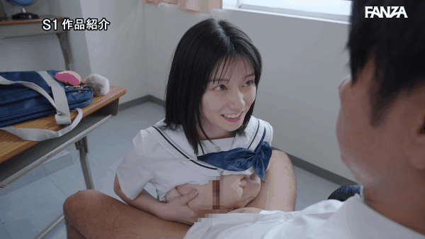 瀬戸環奈制服パイズリシーンGIF画像09