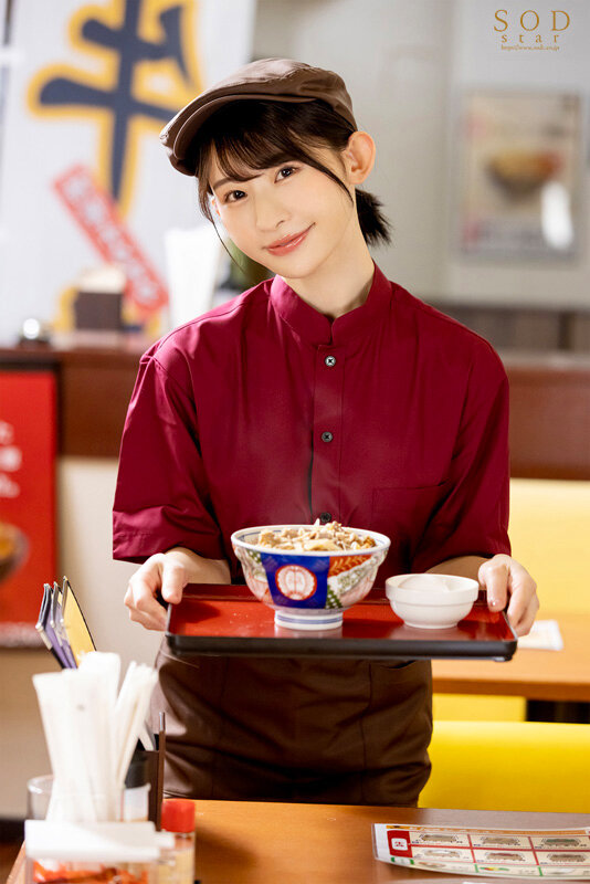 隠れエロボディの牛丼チェーン店で働くパート主婦が学生バイトと避妊具なしでネチョベロ不倫中出し 宮島めい 2枚目