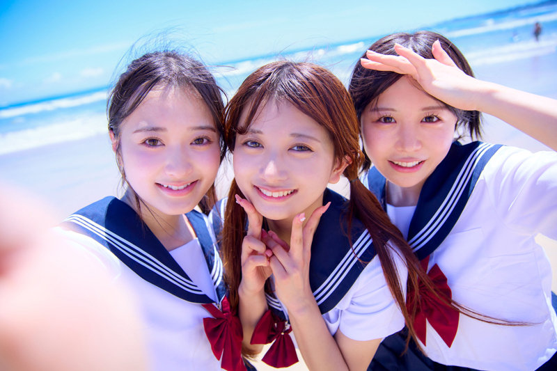 かりん＆こなつ＆かほ 3枚目